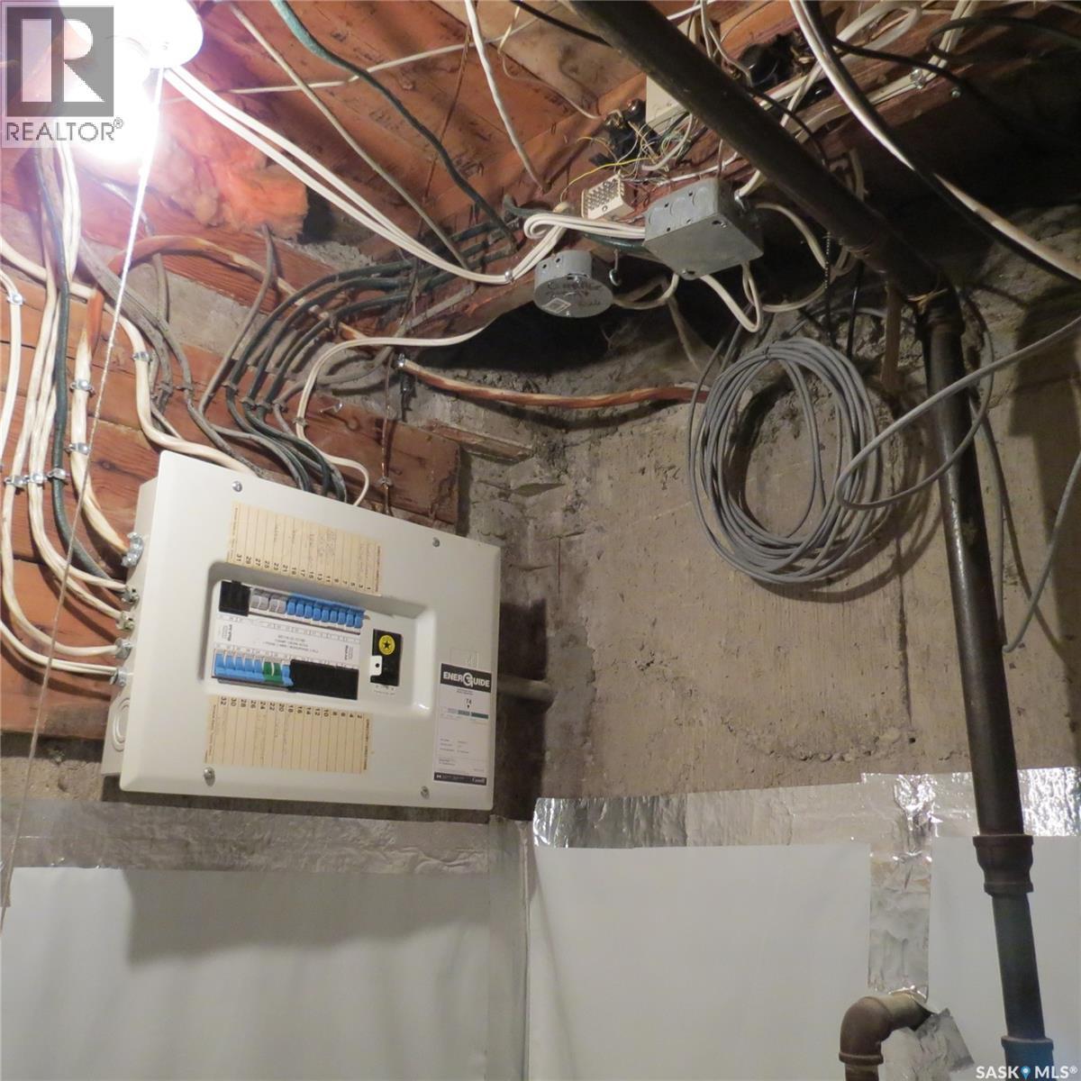 2256 Wascana Street, Regina, SK - Indoor Photo Showing Basement