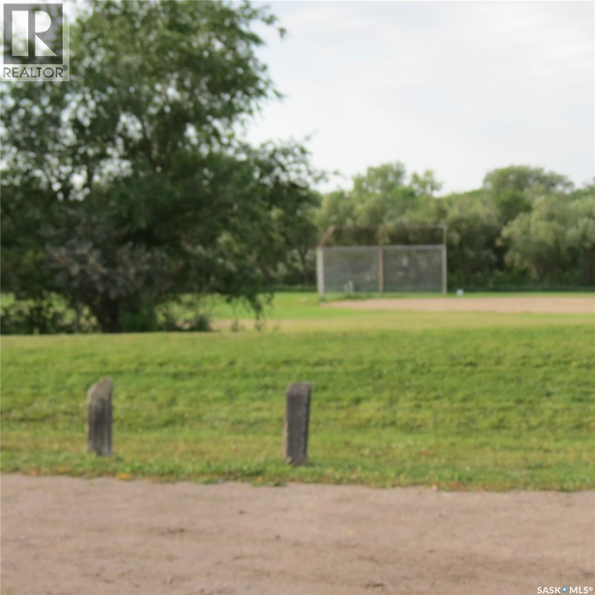 2256 Wascana Street, Regina, SK - Outdoor