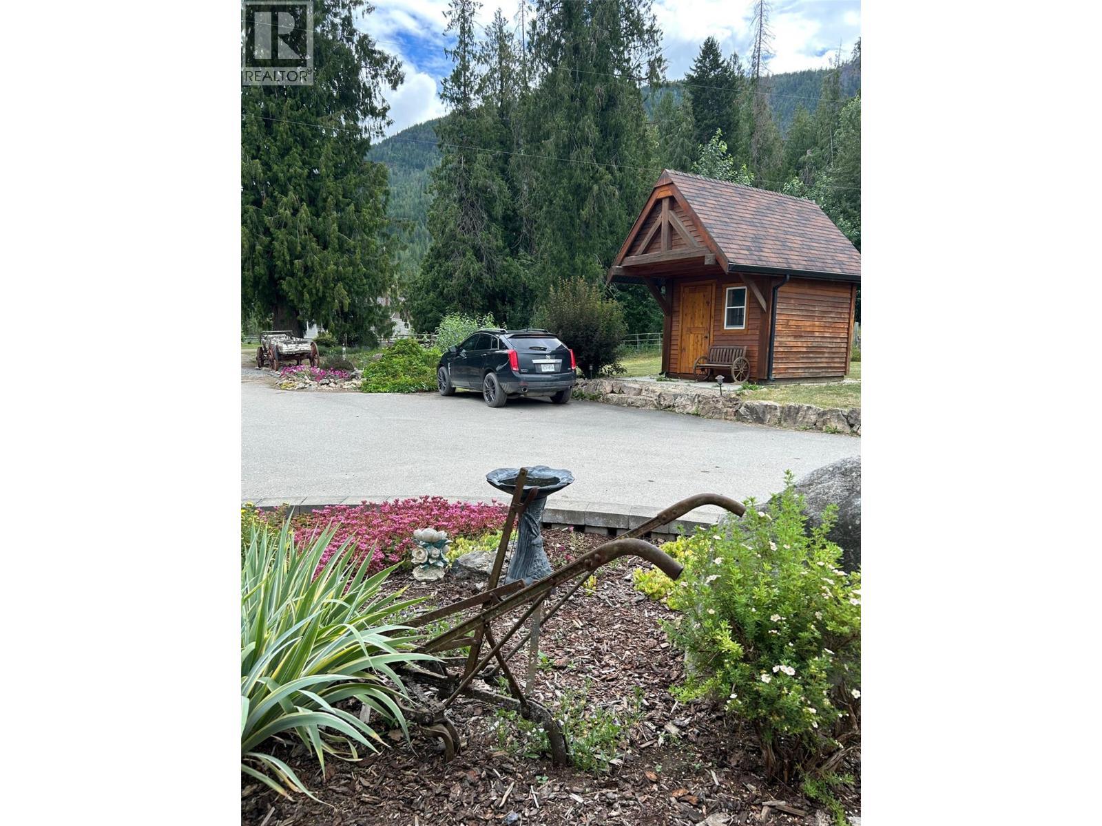 184 Monks Road, Grindrod, BC