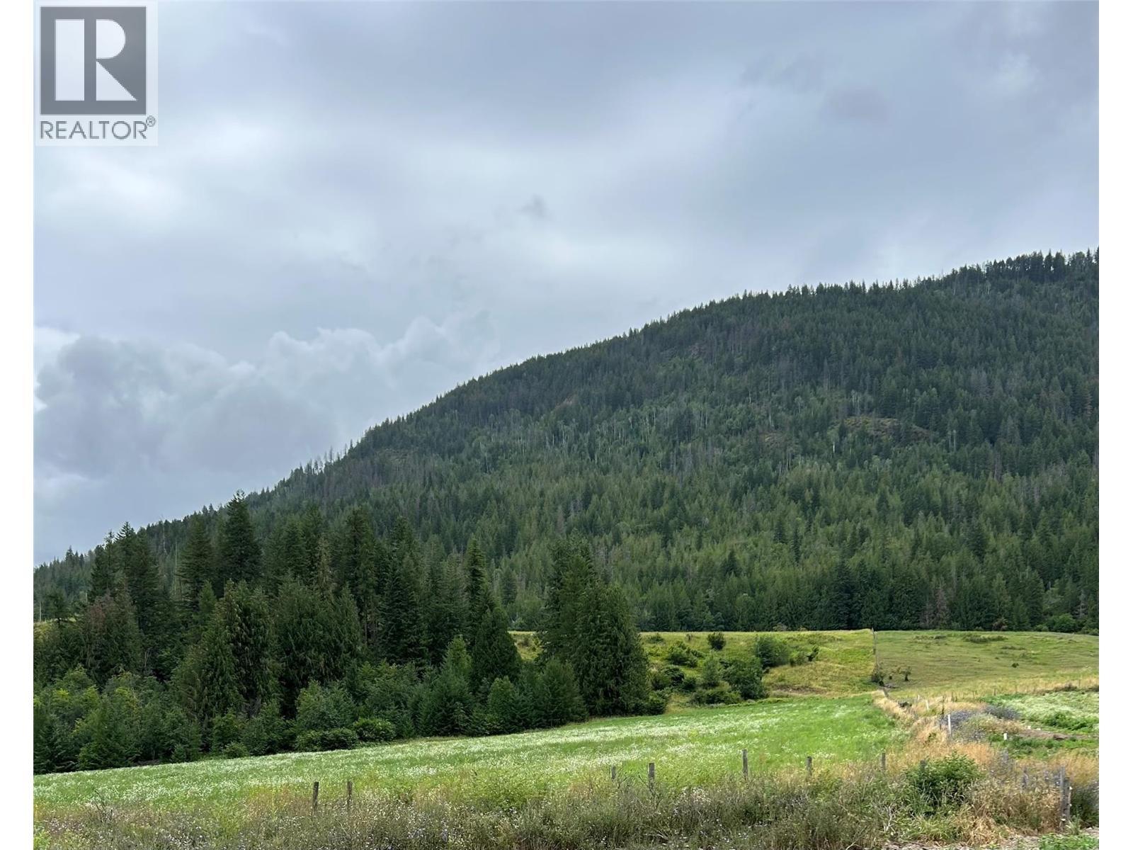 184 Monks Road, Grindrod, BC