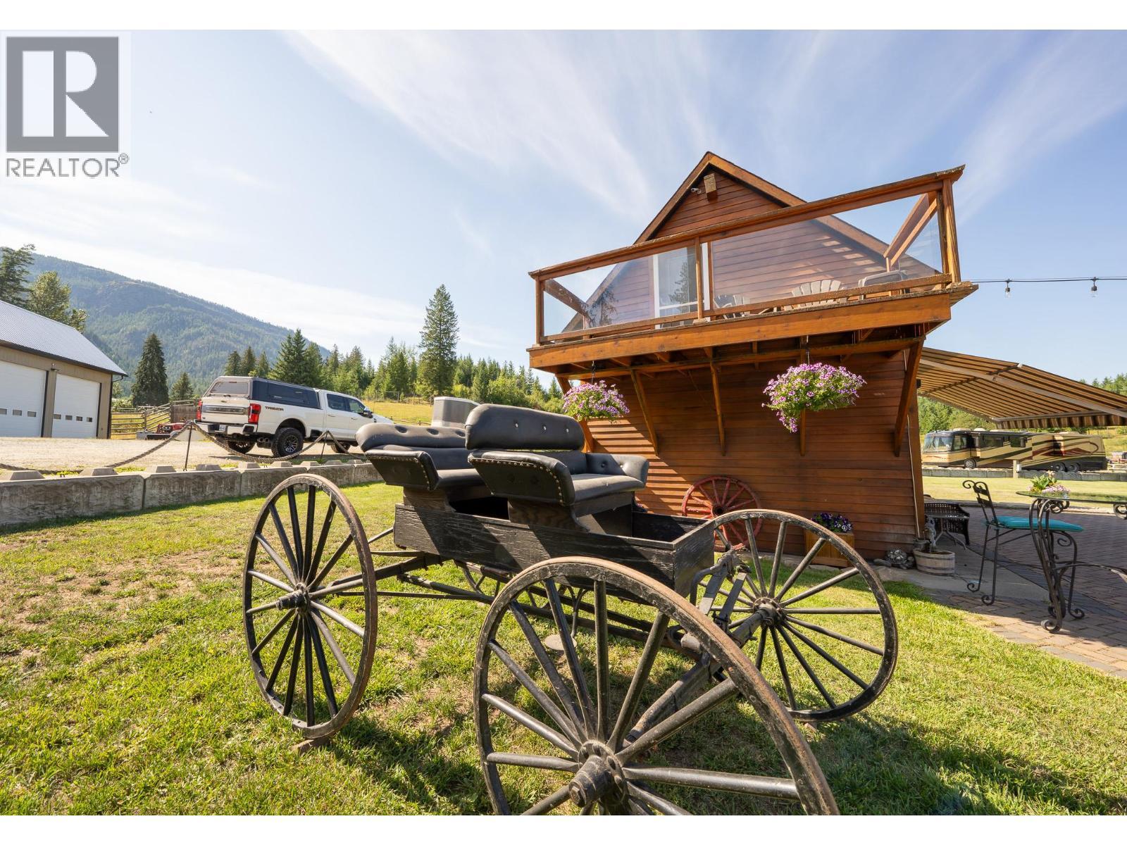 184 Monks Road, Grindrod, BC