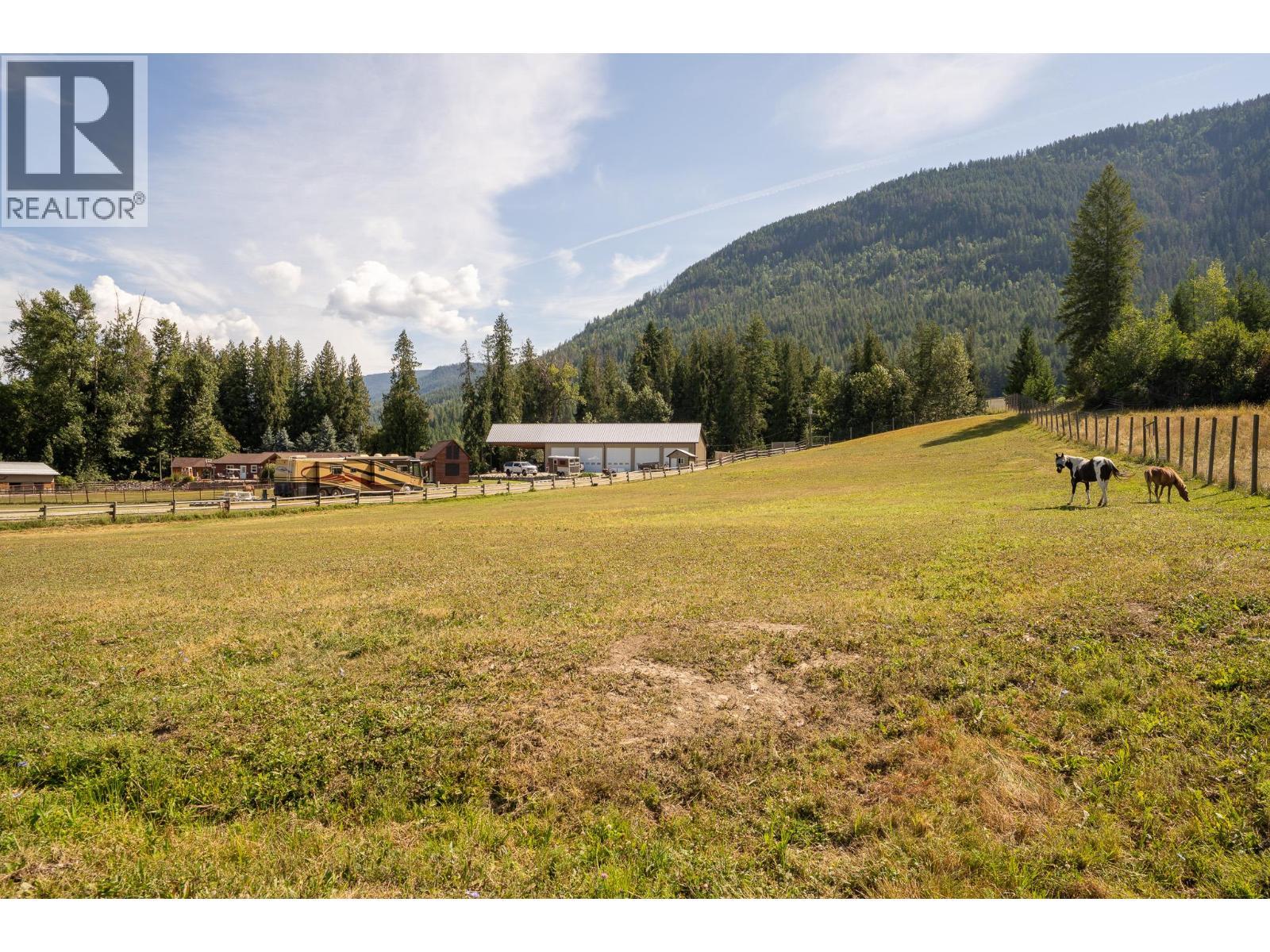 184 Monks Road, Grindrod, BC