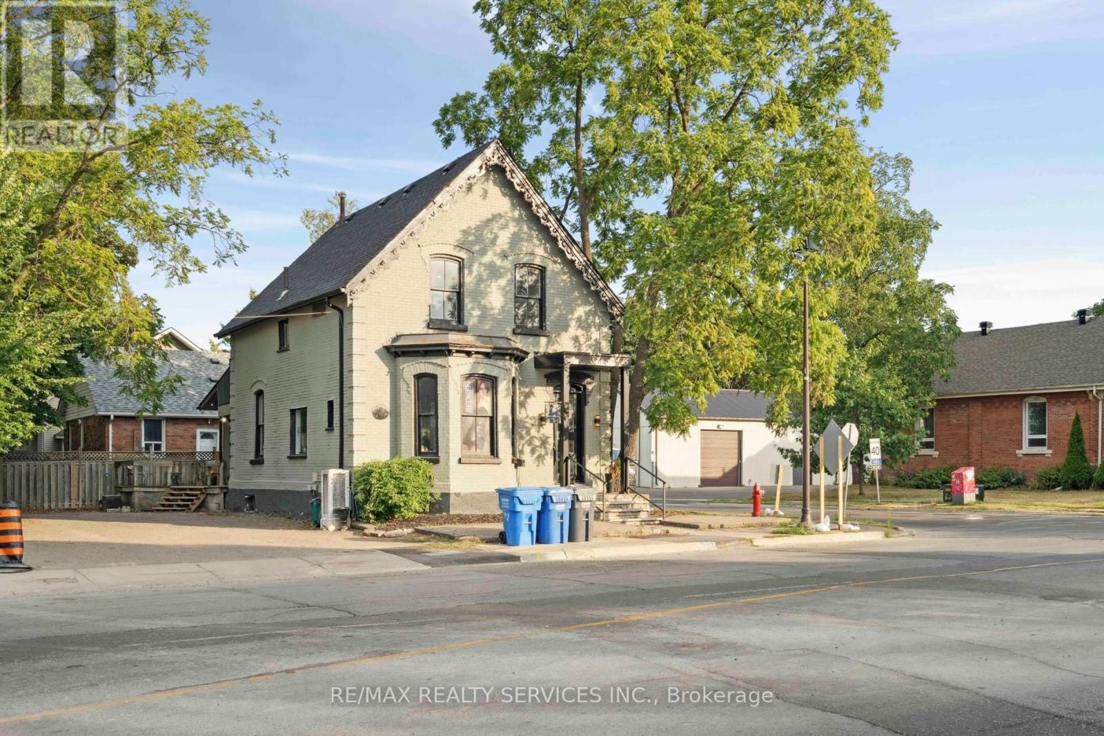 127 Queen Street W, Brampton, ON