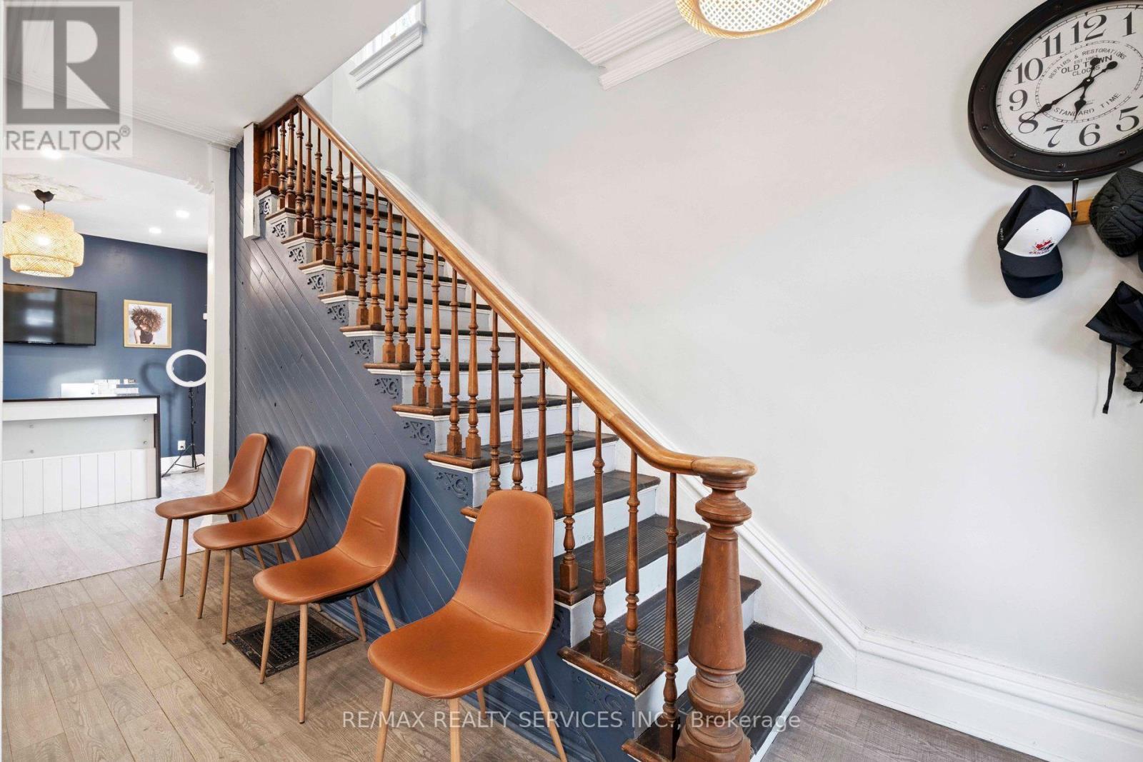 127 Queen Street W, Brampton, ON