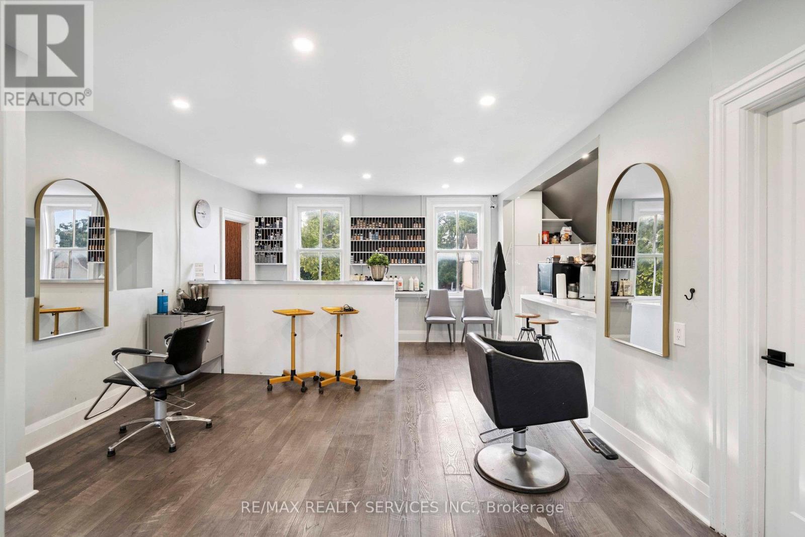 127 Queen Street W, Brampton, ON