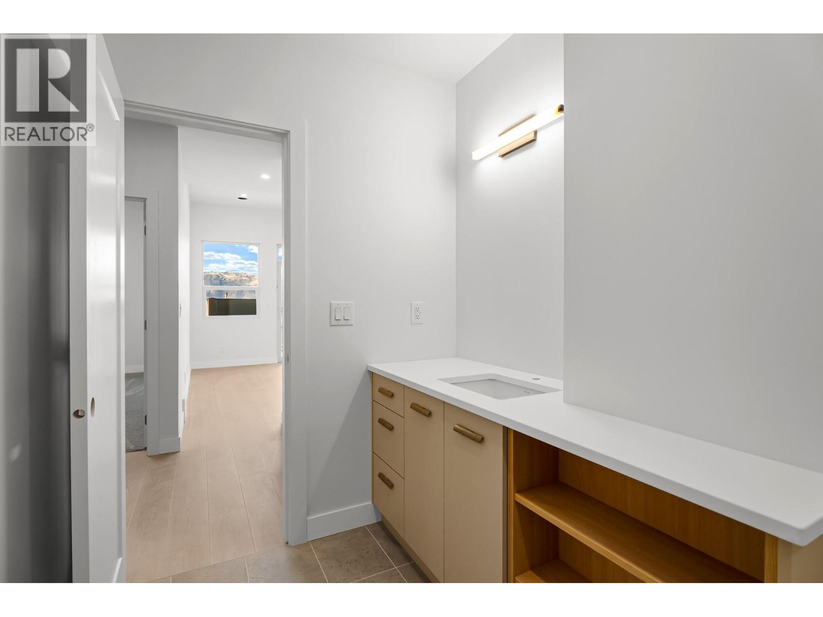 2400 Coldwater Drive Unit# 138, Kamloops, BC - Indoor