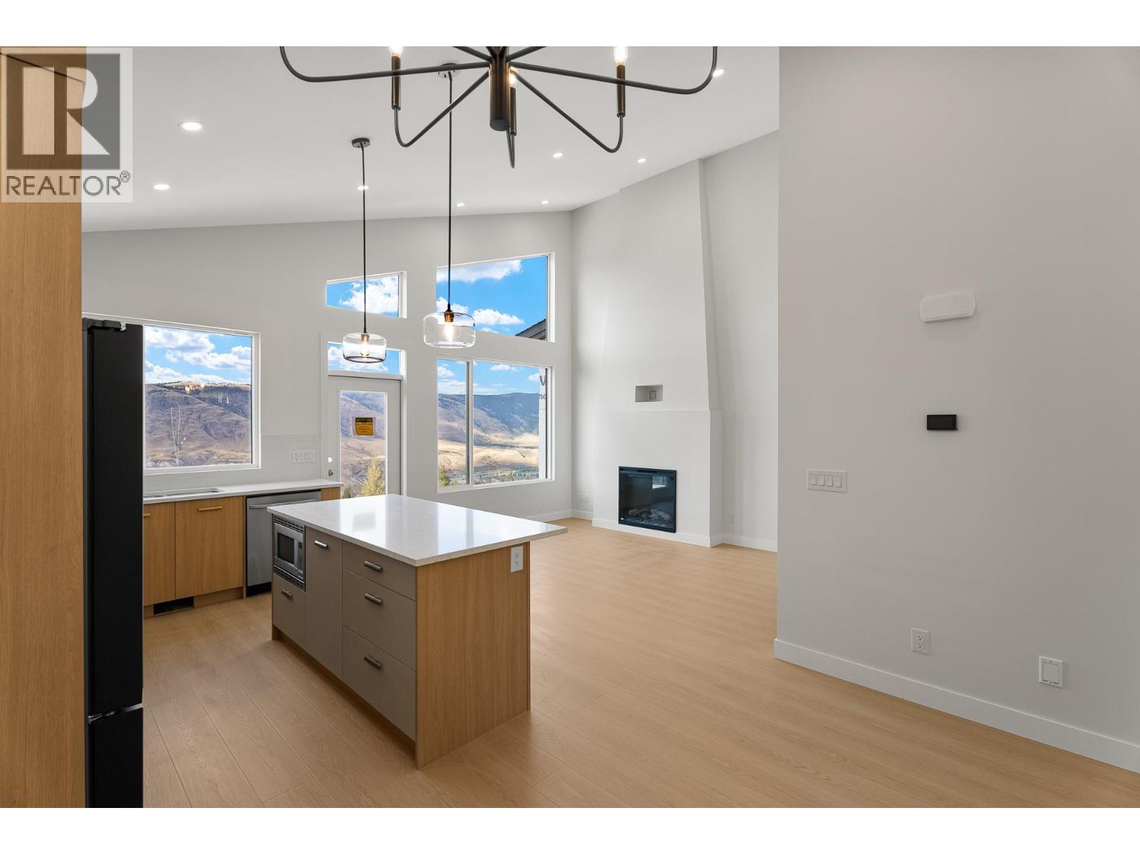 2400 Coldwater Drive Unit# 138, Kamloops, BC - Indoor Photo Showing Other Room