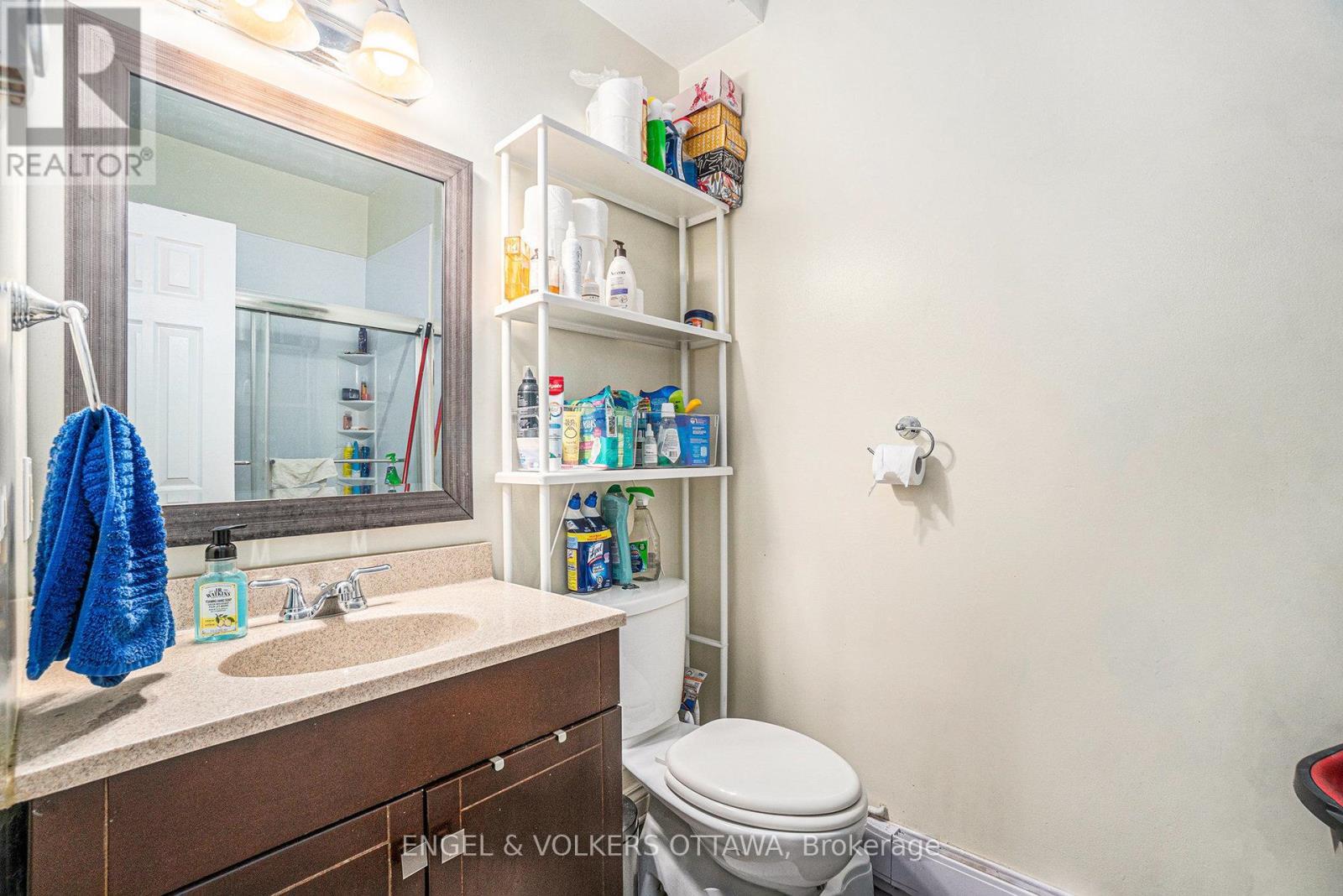 543 Mcleod Street, Ottawa, ON - Indoor Photo Showing Bathroom