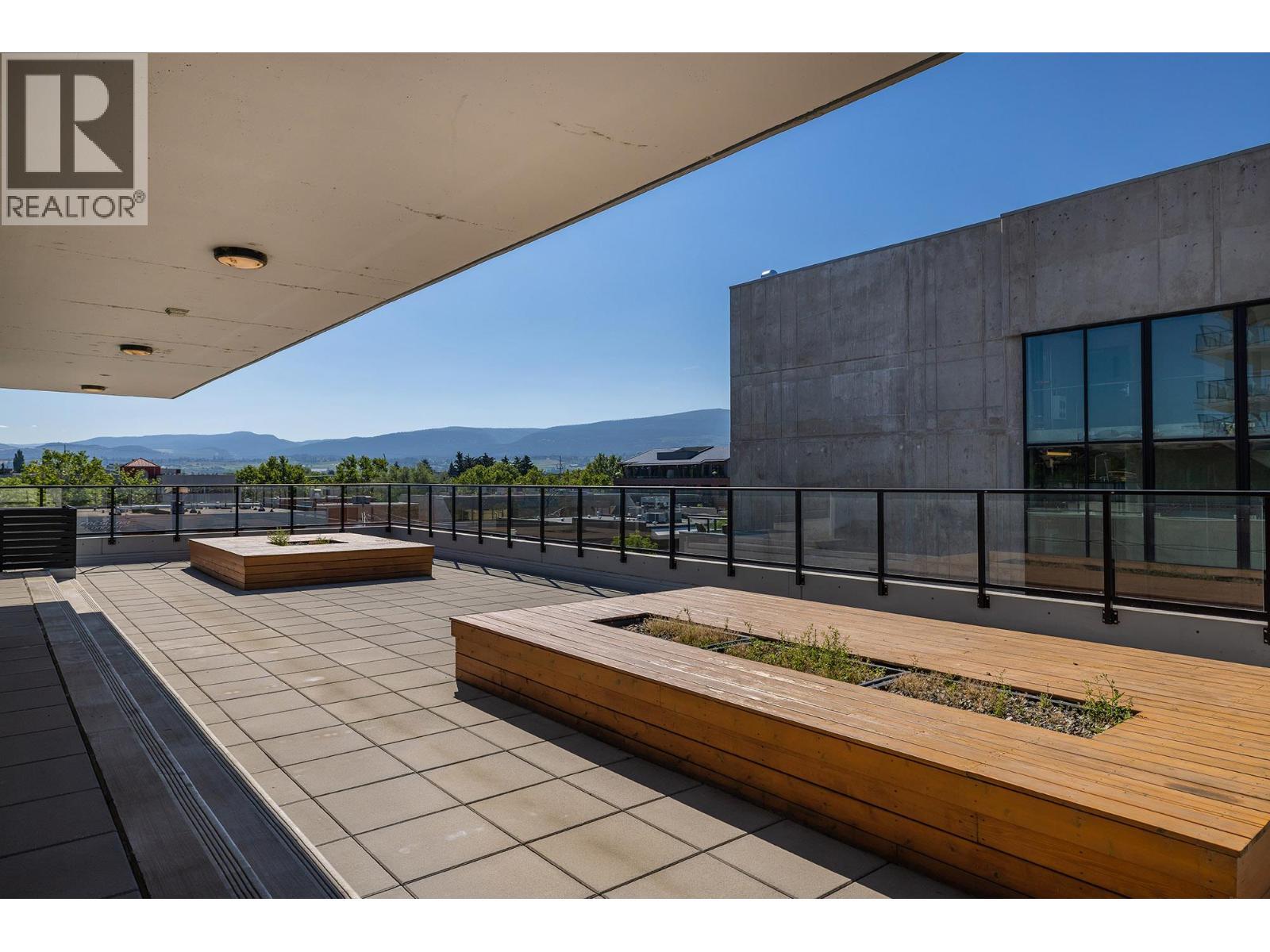 485 Groves Avenue Unit# 607, Kelowna, BC - Outdoor With Deck Patio Veranda With Exterior