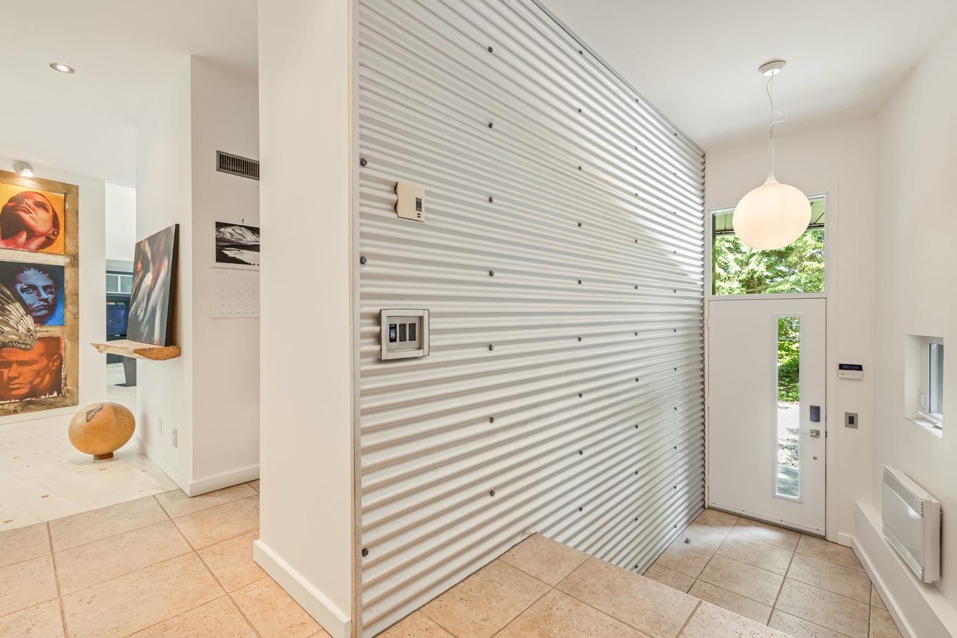 Hall d'entrée/Vestibule - 251 Ch. De Bondville, Lac-Brome, QC - Indoor Photo Showing Other Room