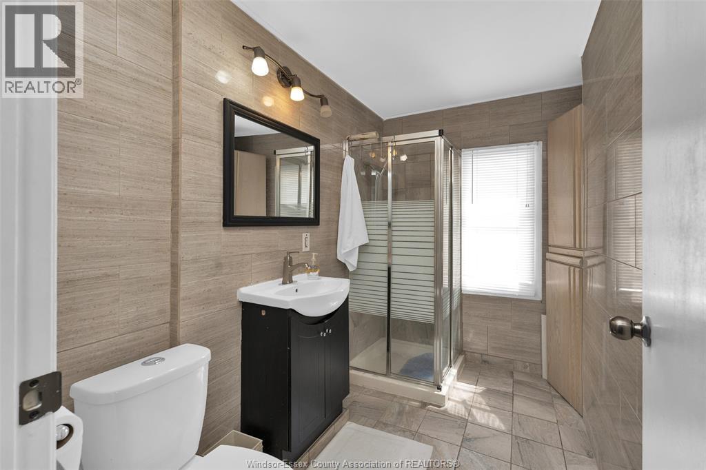 410 Front Road, Lasalle, ON