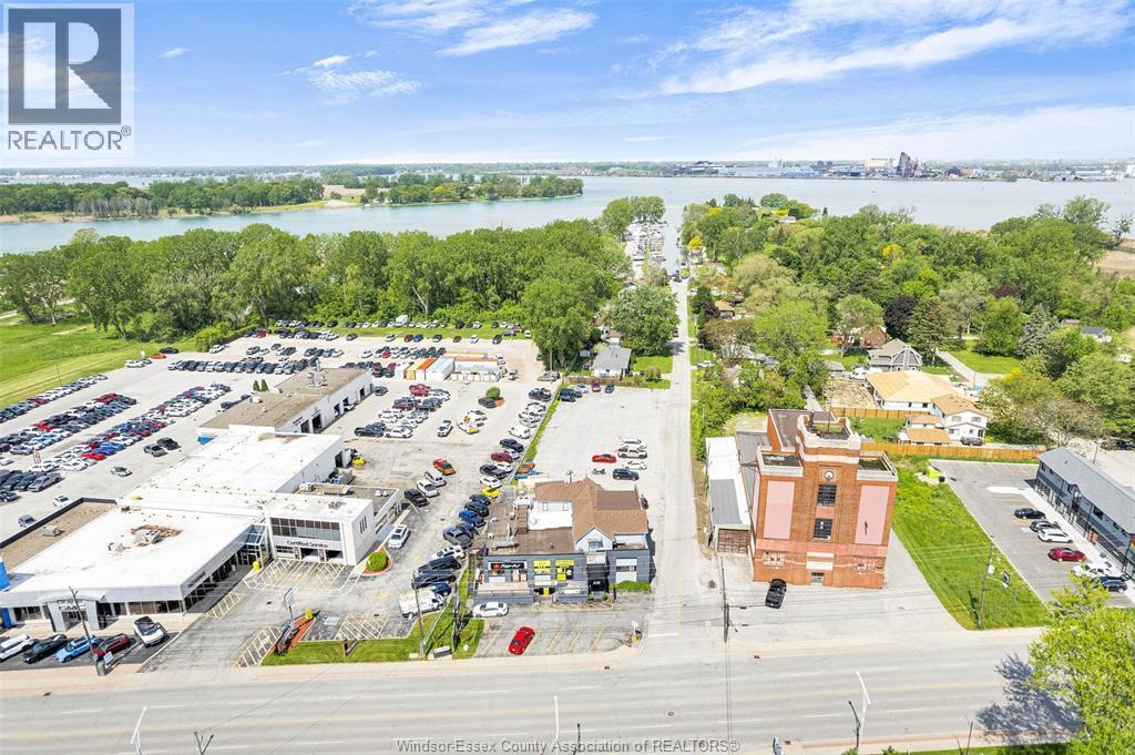 410 Front Road, Lasalle, ON