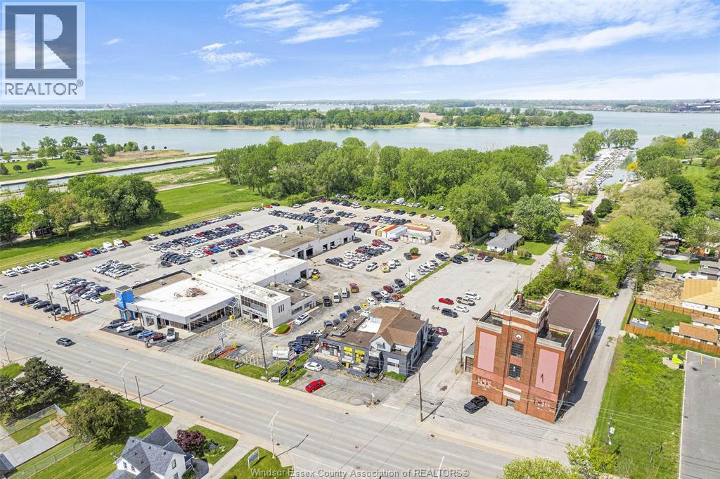 410 Front Road, Lasalle, ON