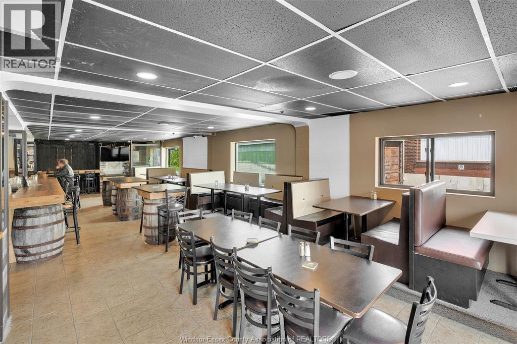 410 Front Road, Lasalle, ON