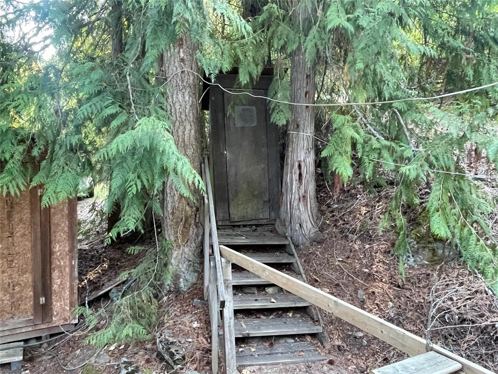 4255 Justin Road, Eagle Bay, BC - Outdoor