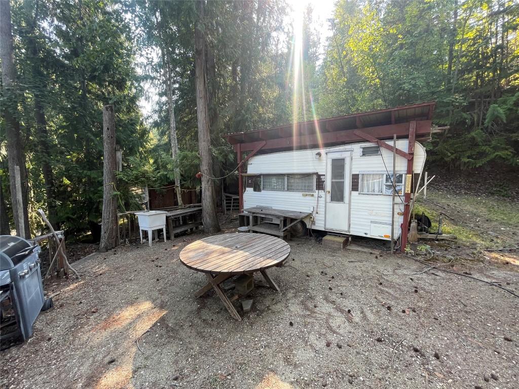 4255 Justin Road, Eagle Bay, BC - Outdoor