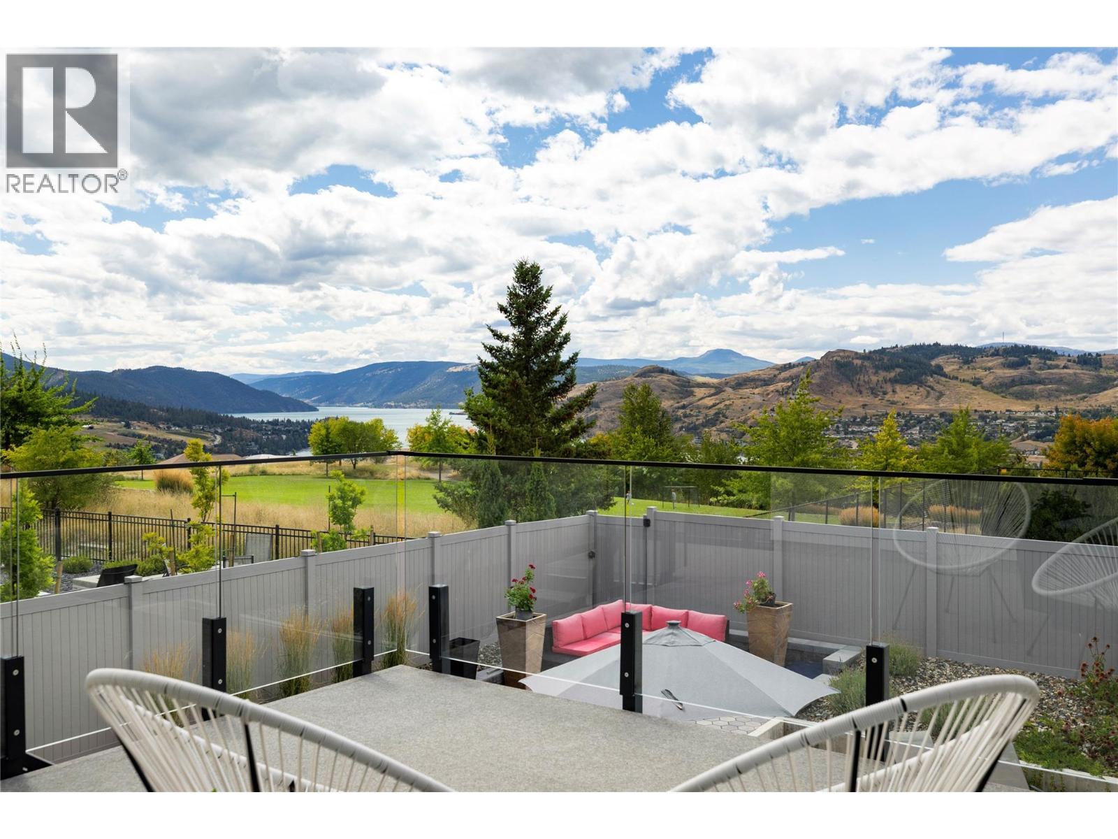 640 Mt. Ida Crescent, Coldstream, BC - Outdoor With View