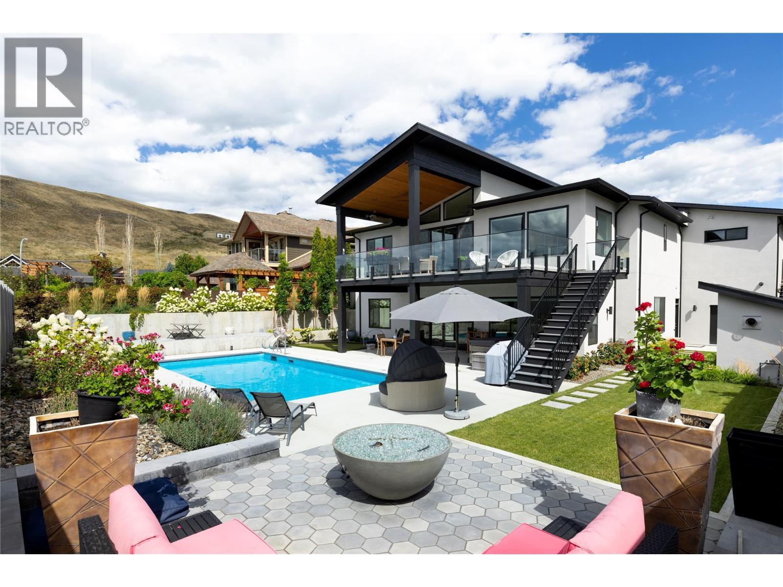 640 Mt. Ida Crescent, Coldstream, BC - Outdoor With In Ground Pool