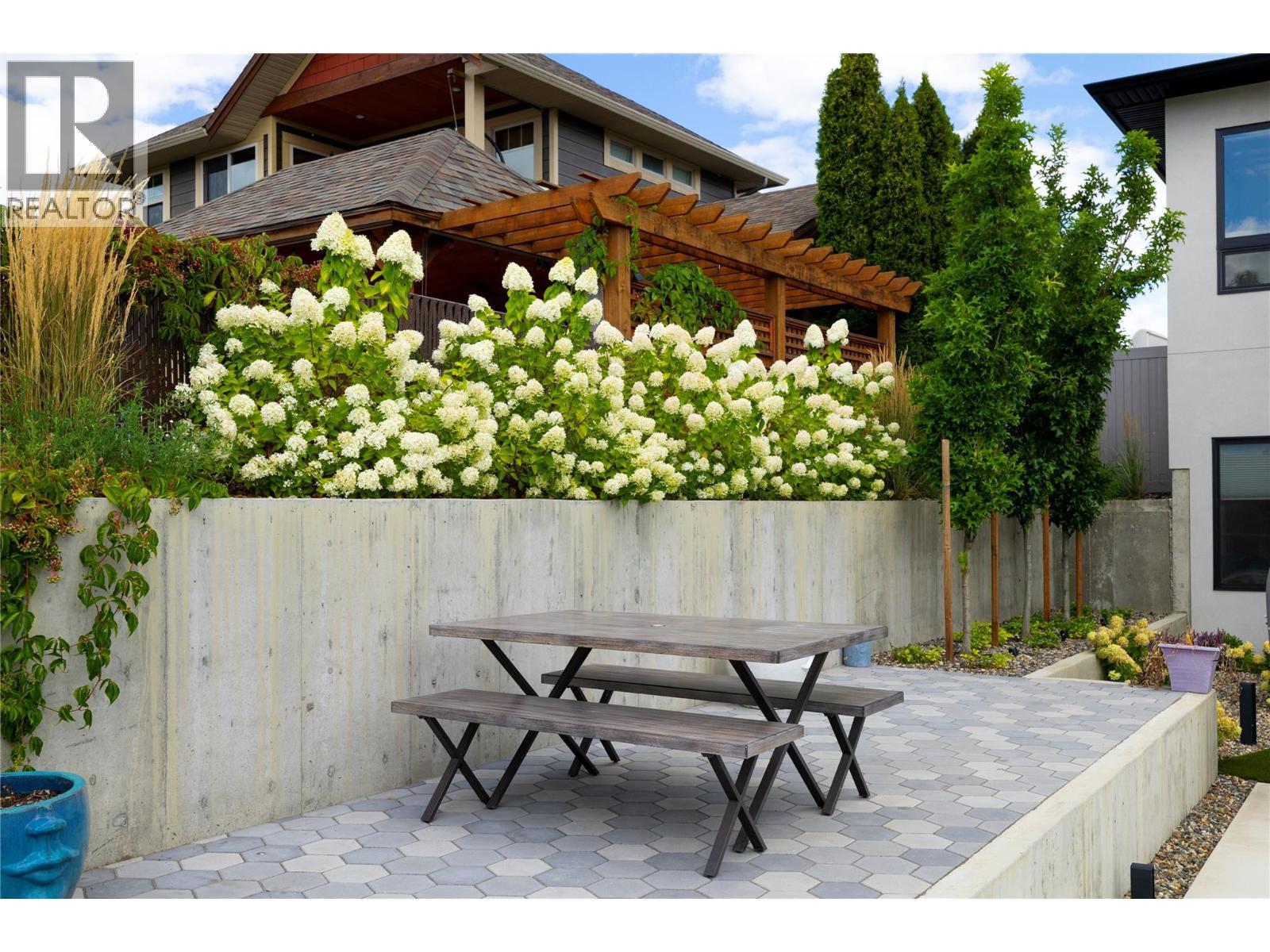 640 Mt. Ida Crescent, Coldstream, BC - Outdoor With Deck Patio Veranda