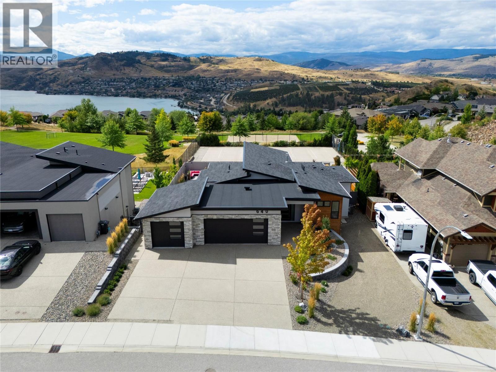 640 Mt. Ida Crescent, Coldstream, BC - Outdoor With Body Of Water With View