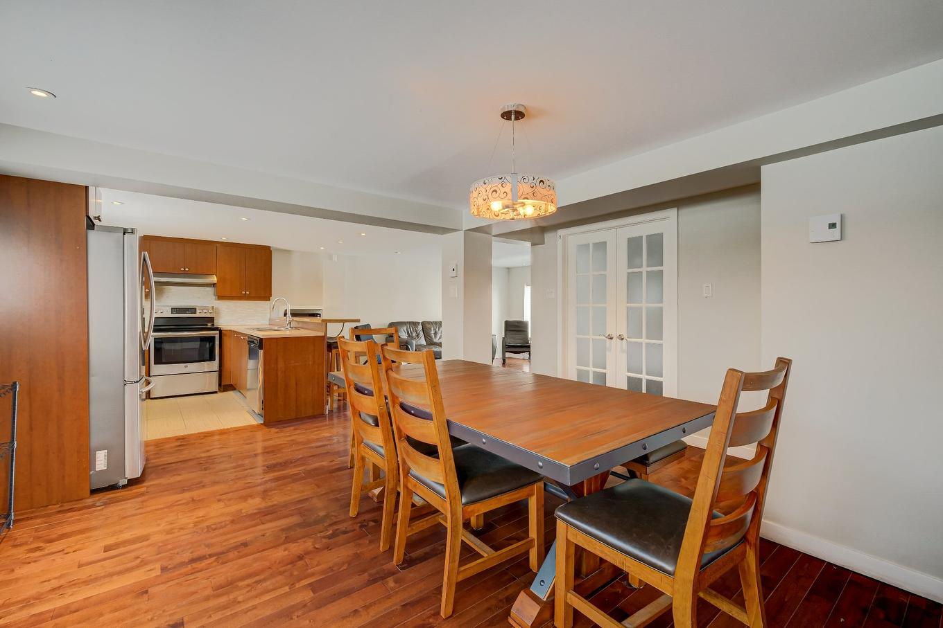 Dining room - 185 Rue Brault, Longueuil (Le Vieux-Longueuil), QC - Indoor Photo Showing Other Room