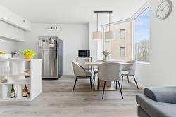 444-1055 Rue St-Mathieu Montréal (Ville-Marie), QC H3H 2S3