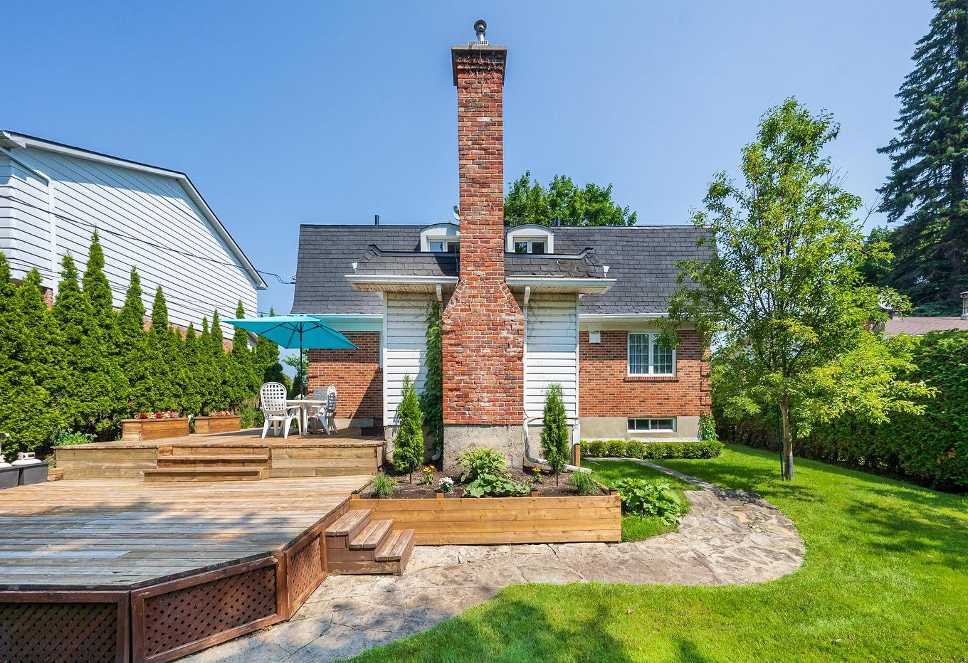 Backyard - 66 Rue Park Ridge, Kirkland, QC - Outdoor