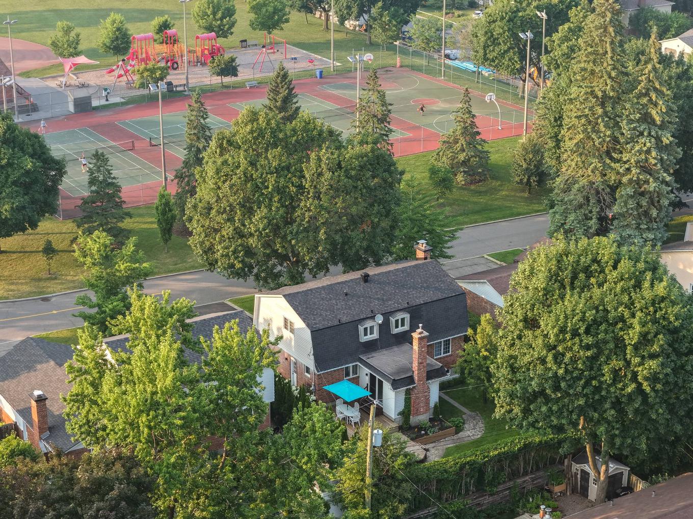 Aerial photo - 66 Rue Park Ridge, Kirkland, QC - Outdoor With View