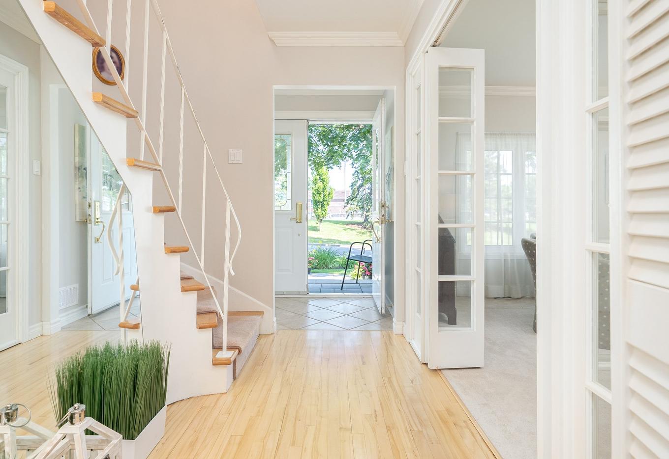 Hall - 66 Rue Park Ridge, Kirkland, QC - Indoor Photo Showing Other Room