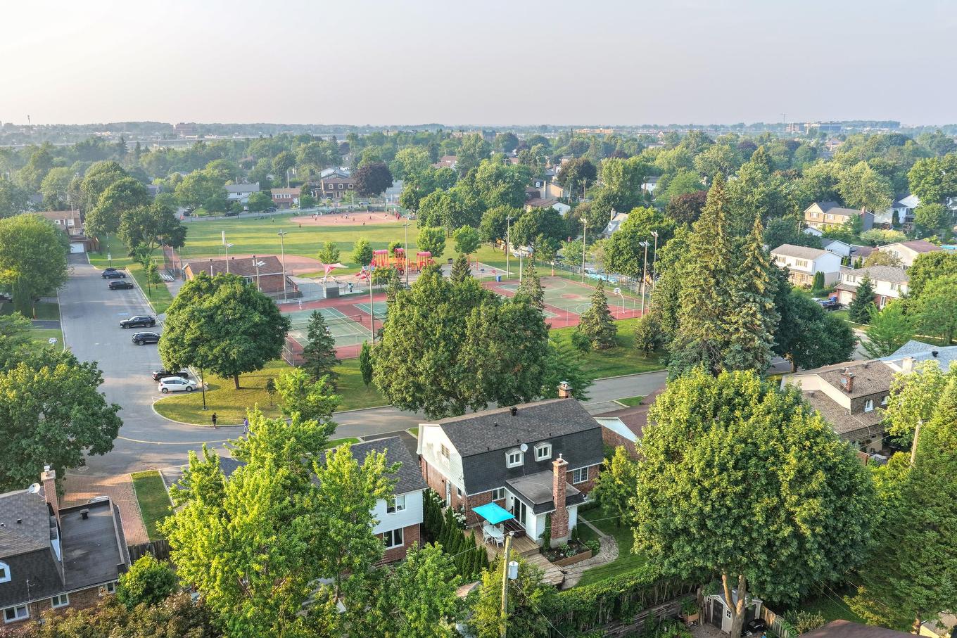 Aerial photo - 66 Rue Park Ridge, Kirkland, QC - Outdoor With View