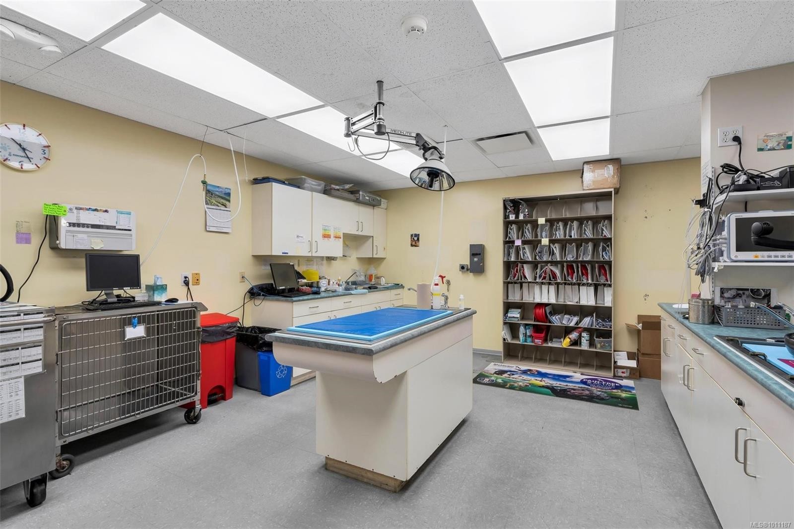 1057+1033 Canada Ave, Duncan, BC