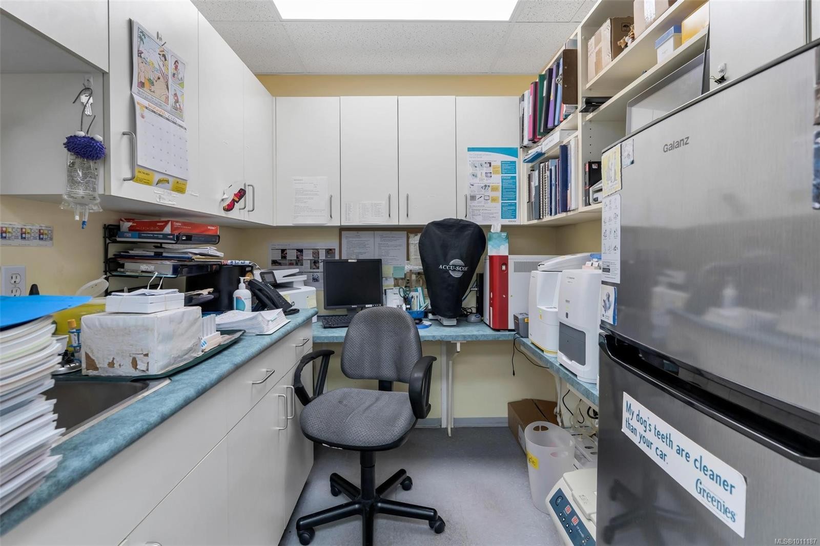 1057+1033 Canada Ave, Duncan, BC