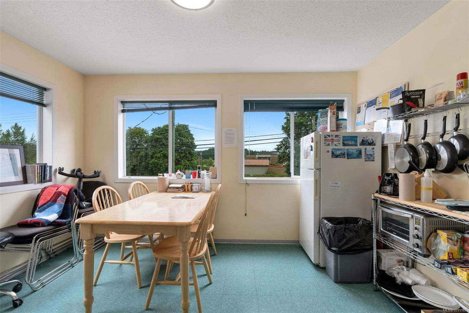 1057+1033 Canada Ave, Duncan, BC