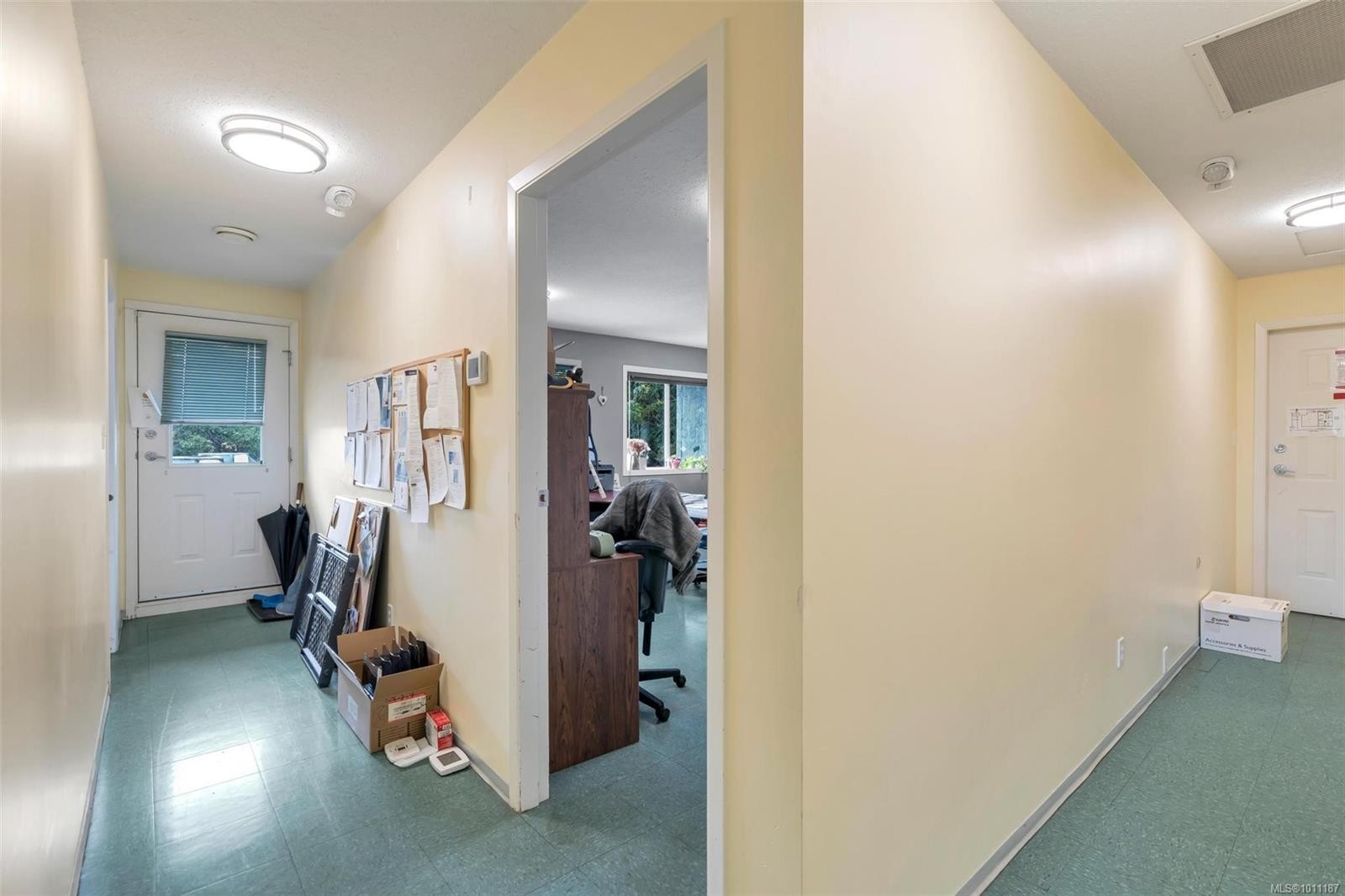 1057+1033 Canada Ave, Duncan, BC