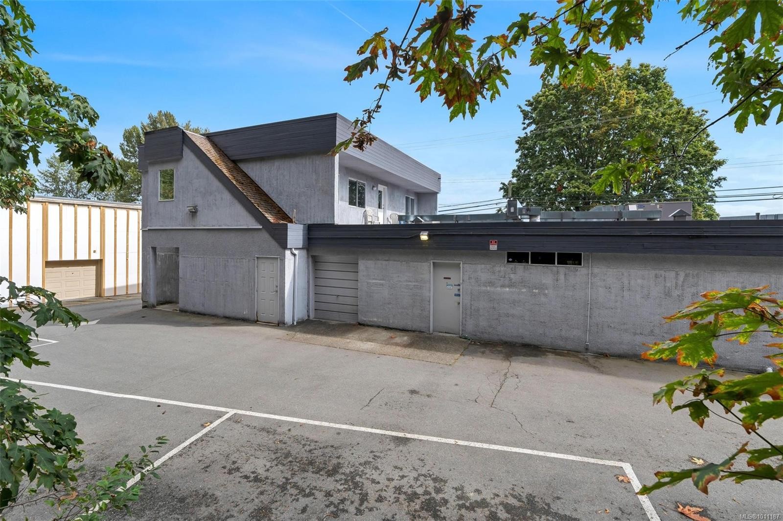 1057+1033 Canada Ave, Duncan, BC