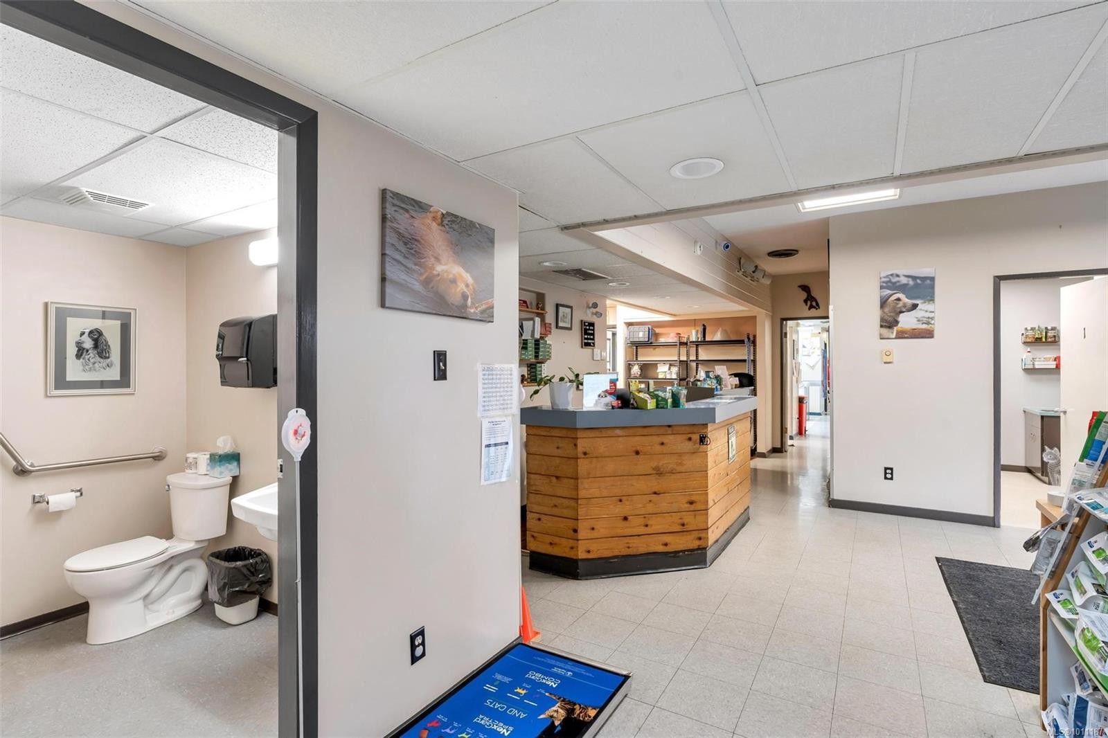 1057+1033 Canada Ave, Duncan, BC