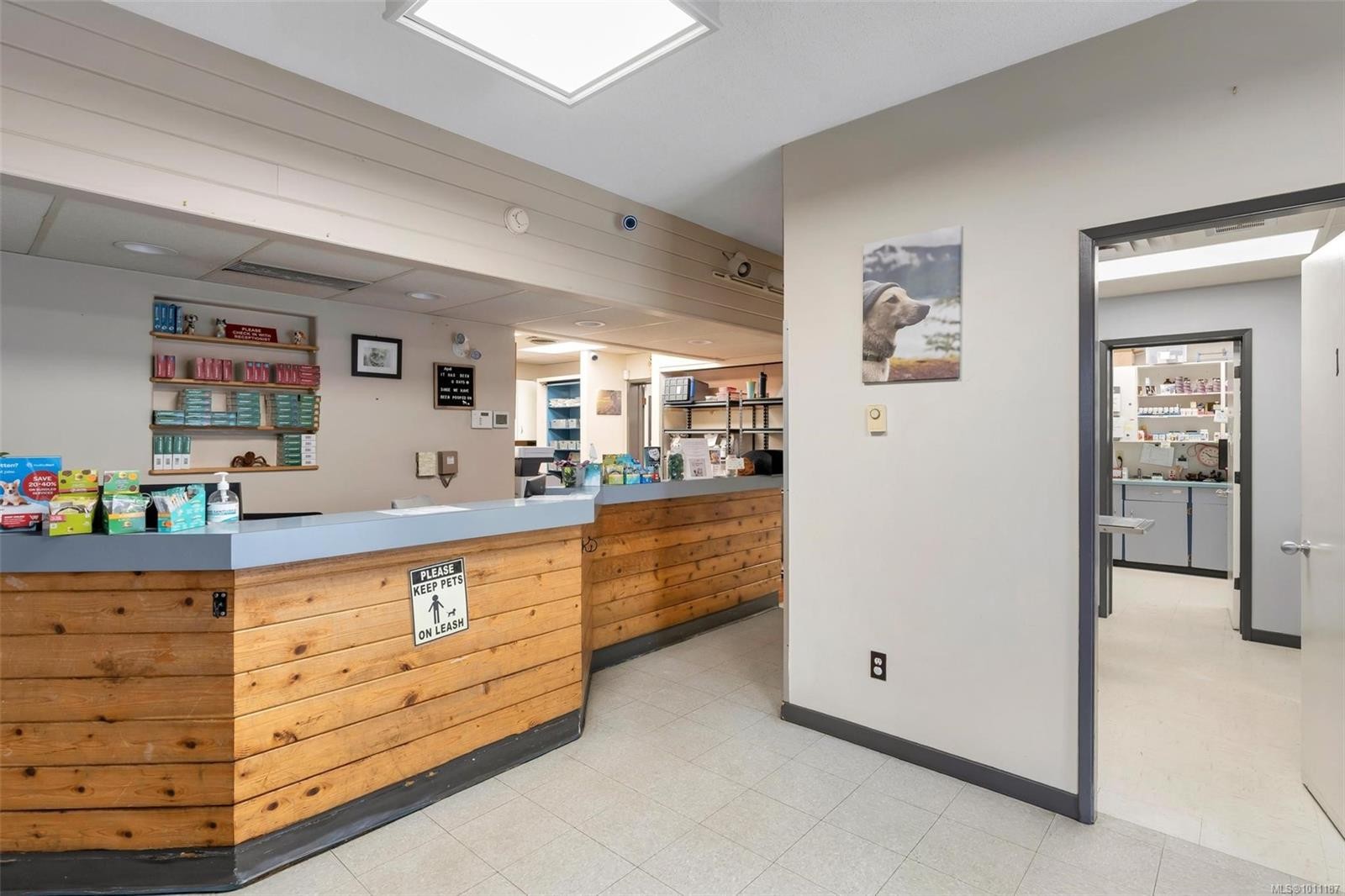 1057+1033 Canada Ave, Duncan, BC