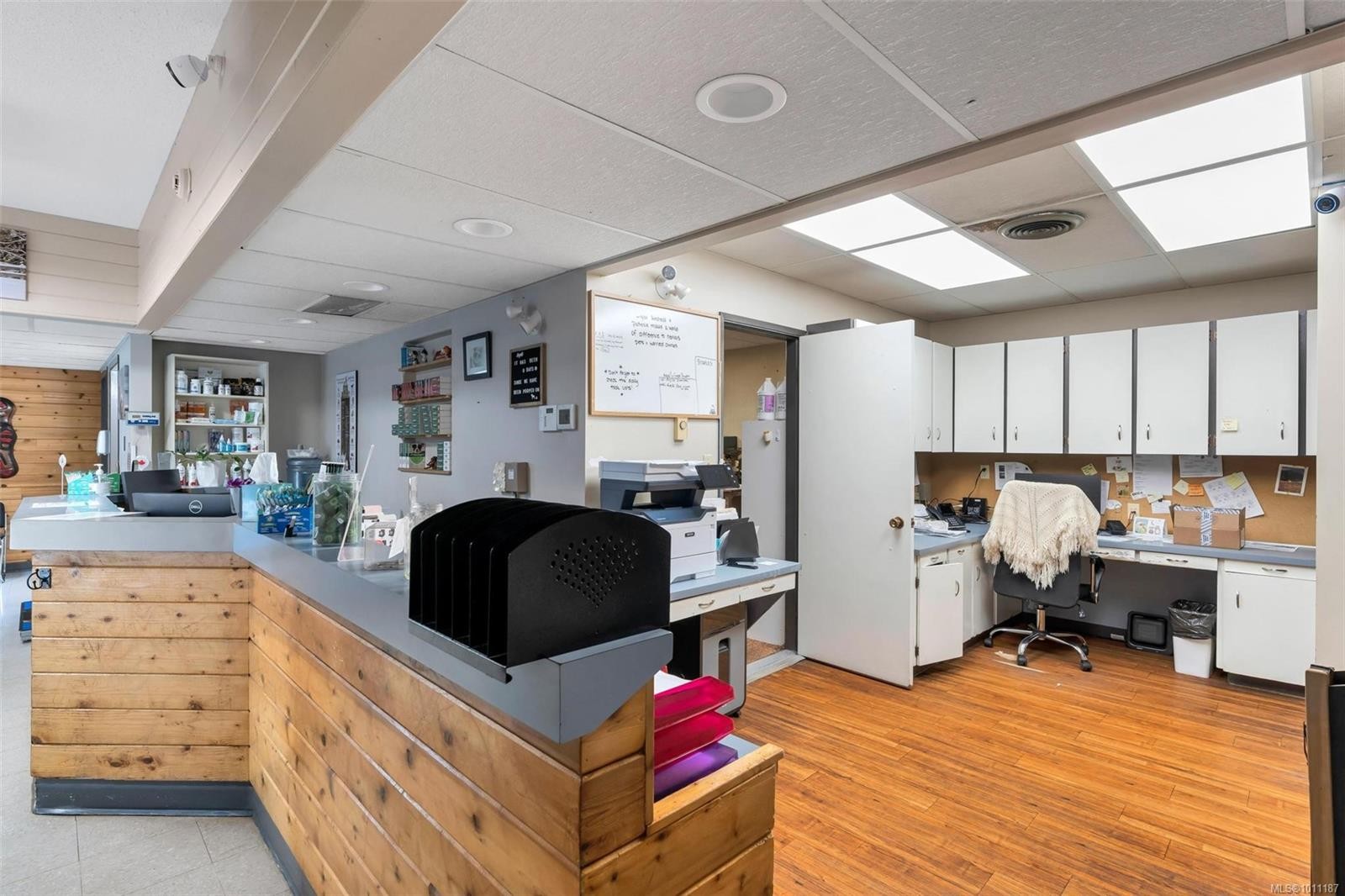 1057+1033 Canada Ave, Duncan, BC