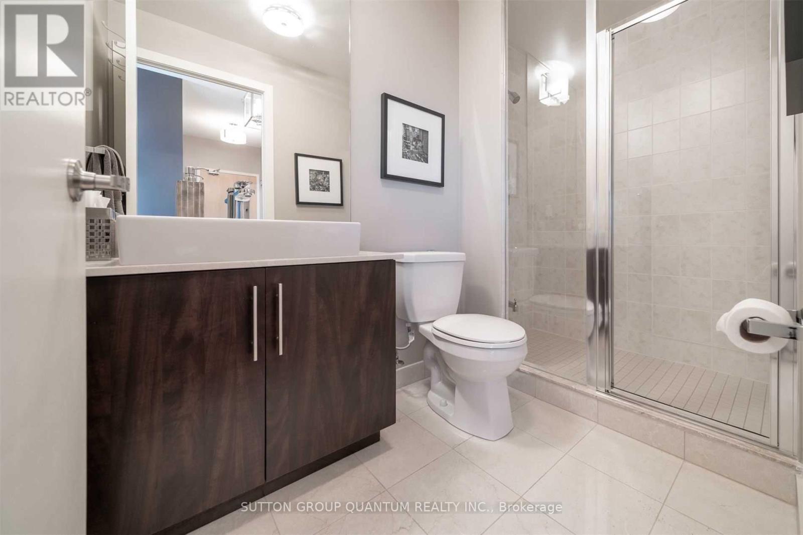 4608 - 65 Bremner Boulevard, Toronto, ON - Indoor Photo Showing Bathroom