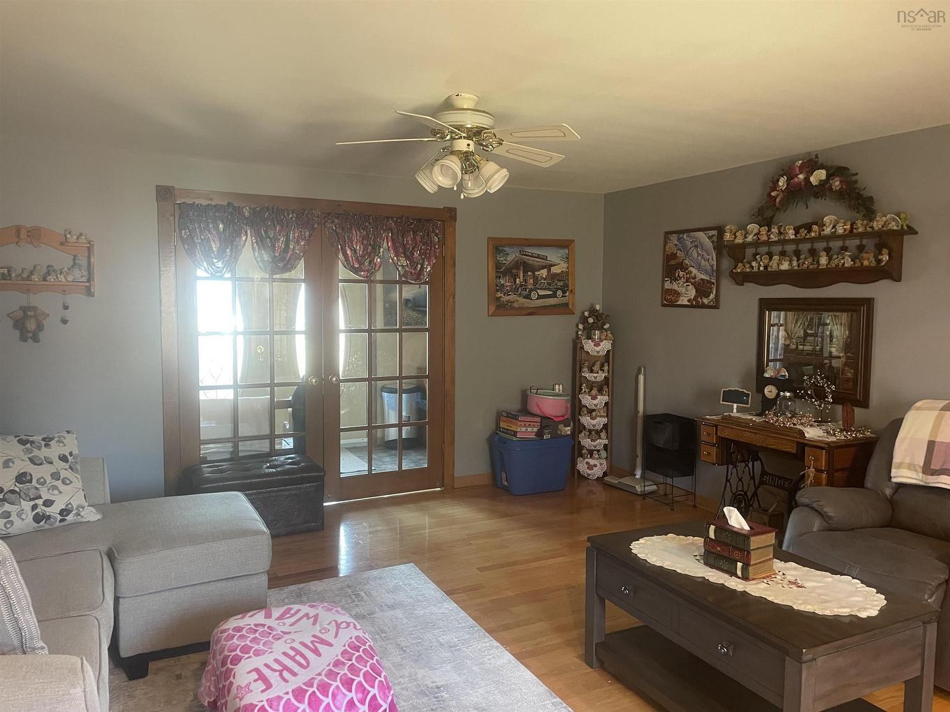 11 Island View Drive, Brass Hill, NS