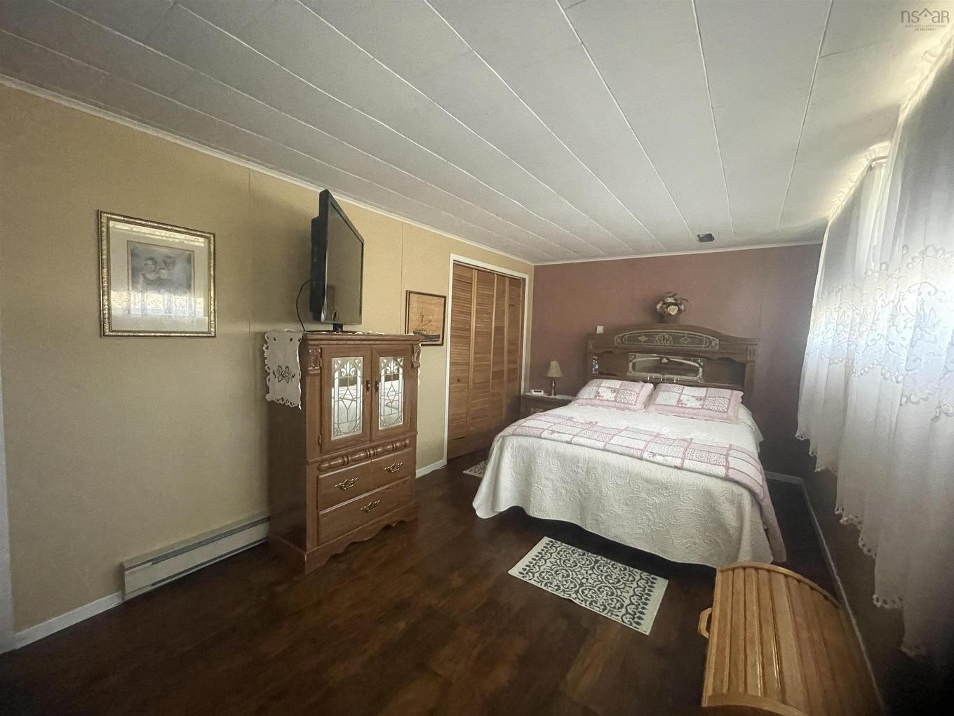 11 Island View Drive, Brass Hill, NS