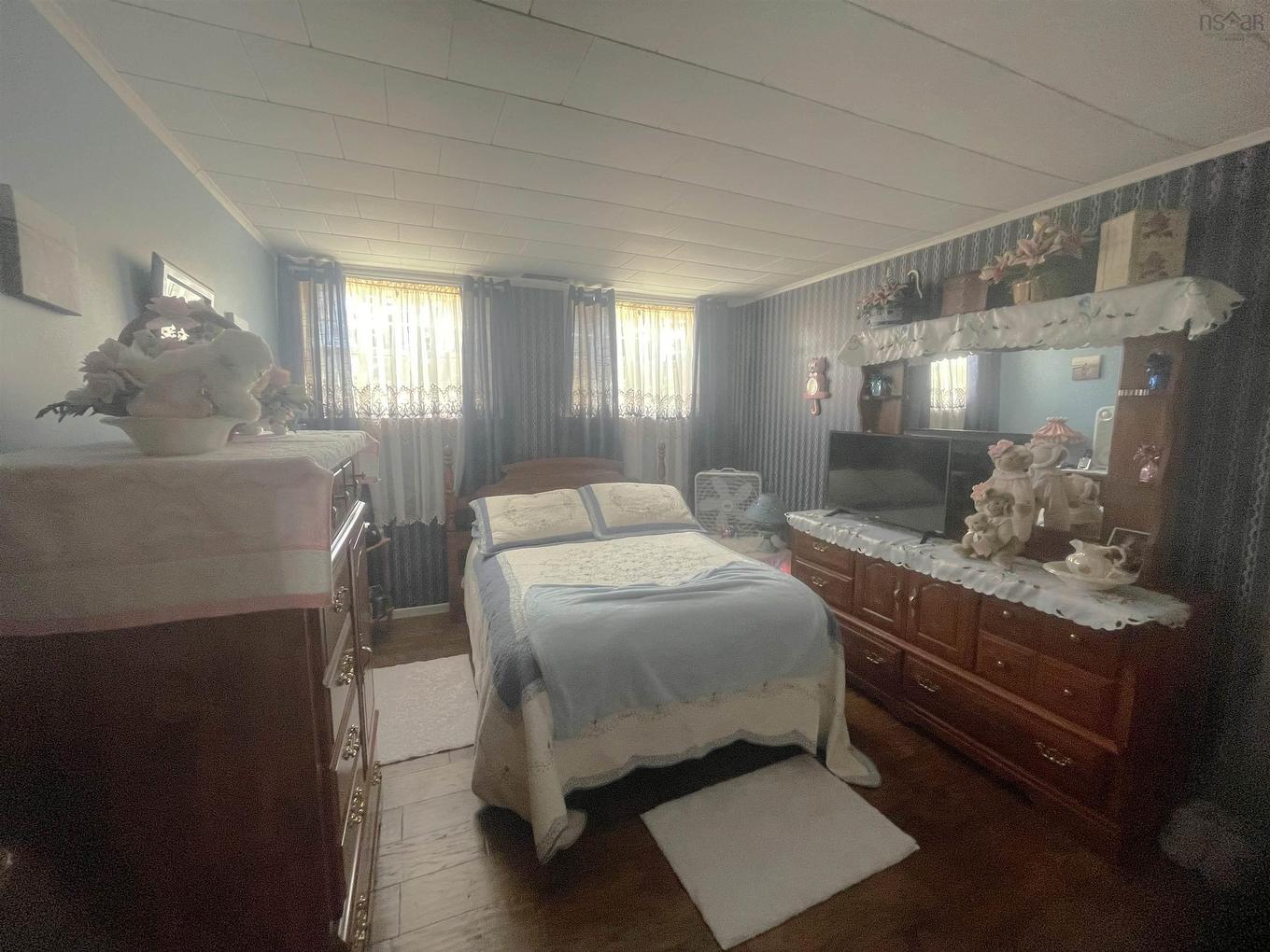 11 Island View Drive, Brass Hill, NS