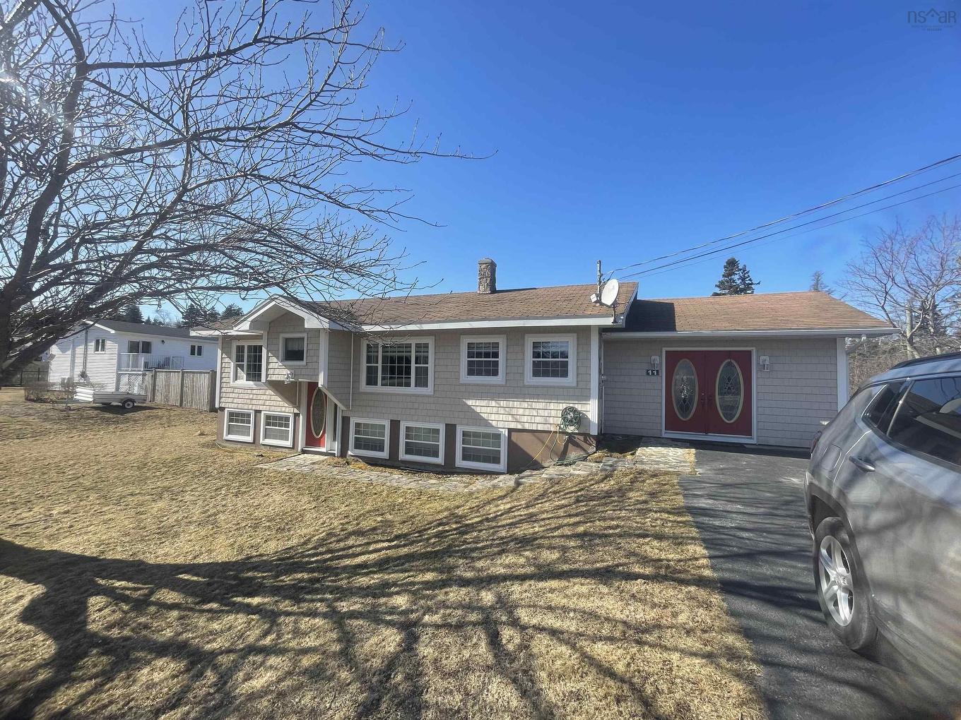 11 Island View Drive, Brass Hill, NS