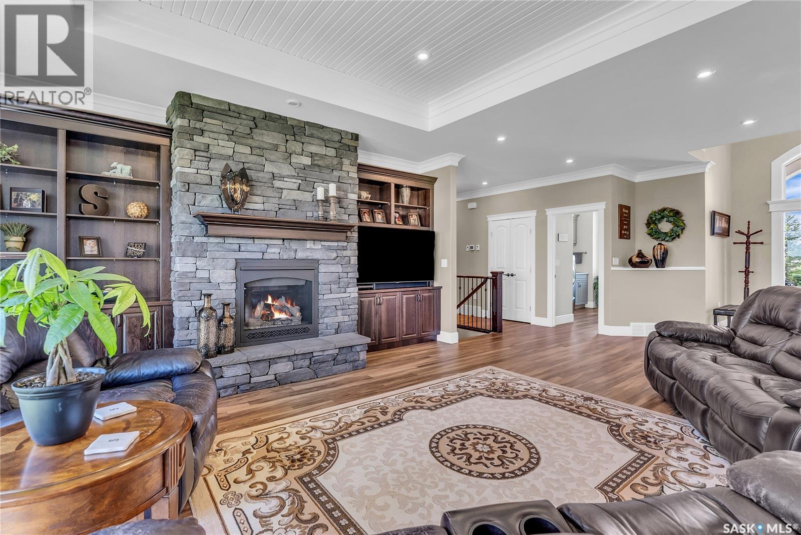 Scholl Acreage, Battle River Rm No. 438, SK - Indoor Photo Showing Living Room With Fireplace