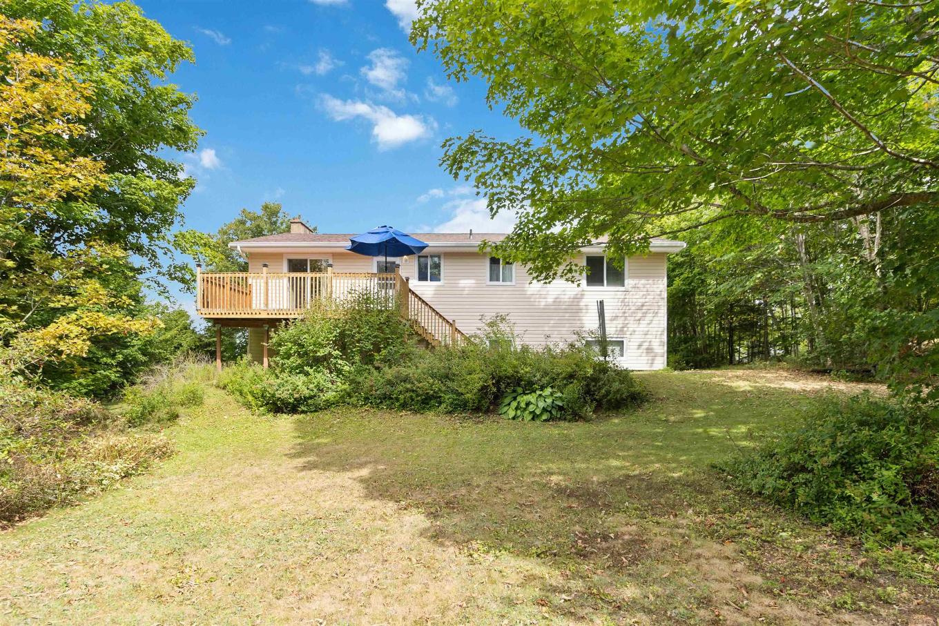 1 Patricia Place, Lake Echo, NS