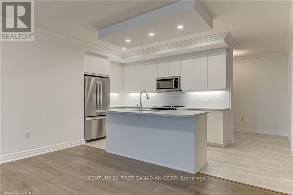 811 - 480 Callaway Road, London North (North R), ON - Indoor Photo Showing Kitchen With Upgraded Kitchen