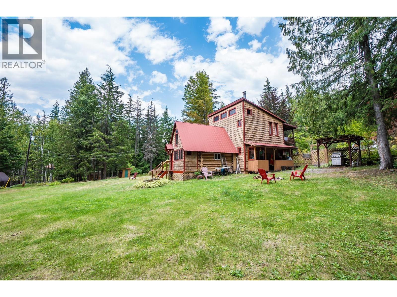 8780 Martens Road, Slocan, BC - Outdoor With Deck Patio Veranda