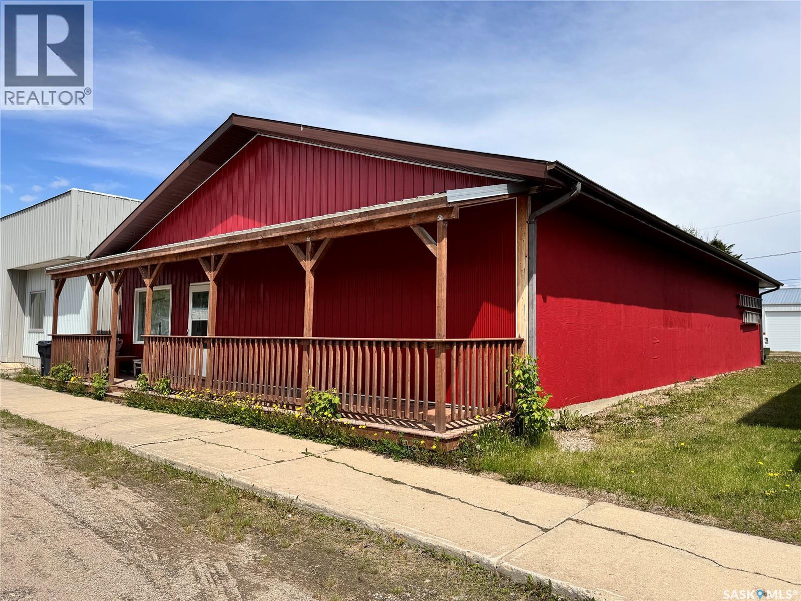 205-207 Main Street, Lintlaw, SK