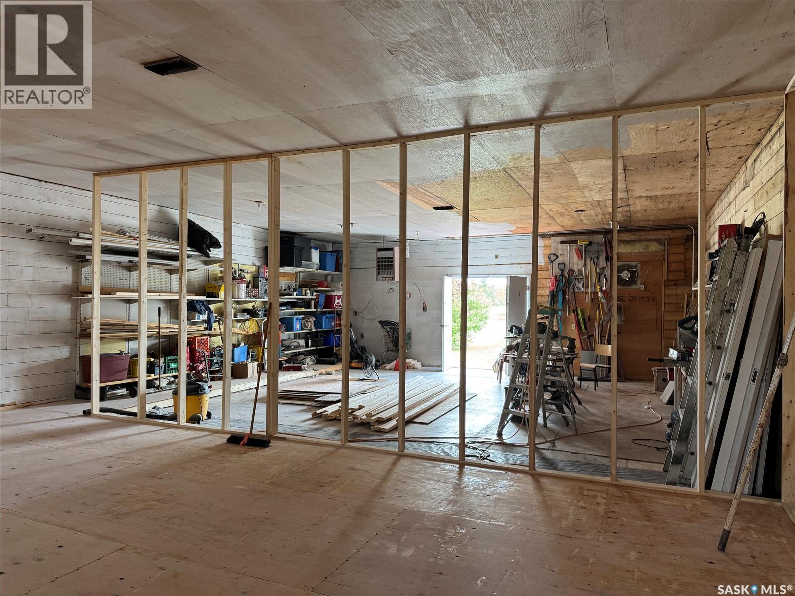 205-207 Main Street, Lintlaw, SK