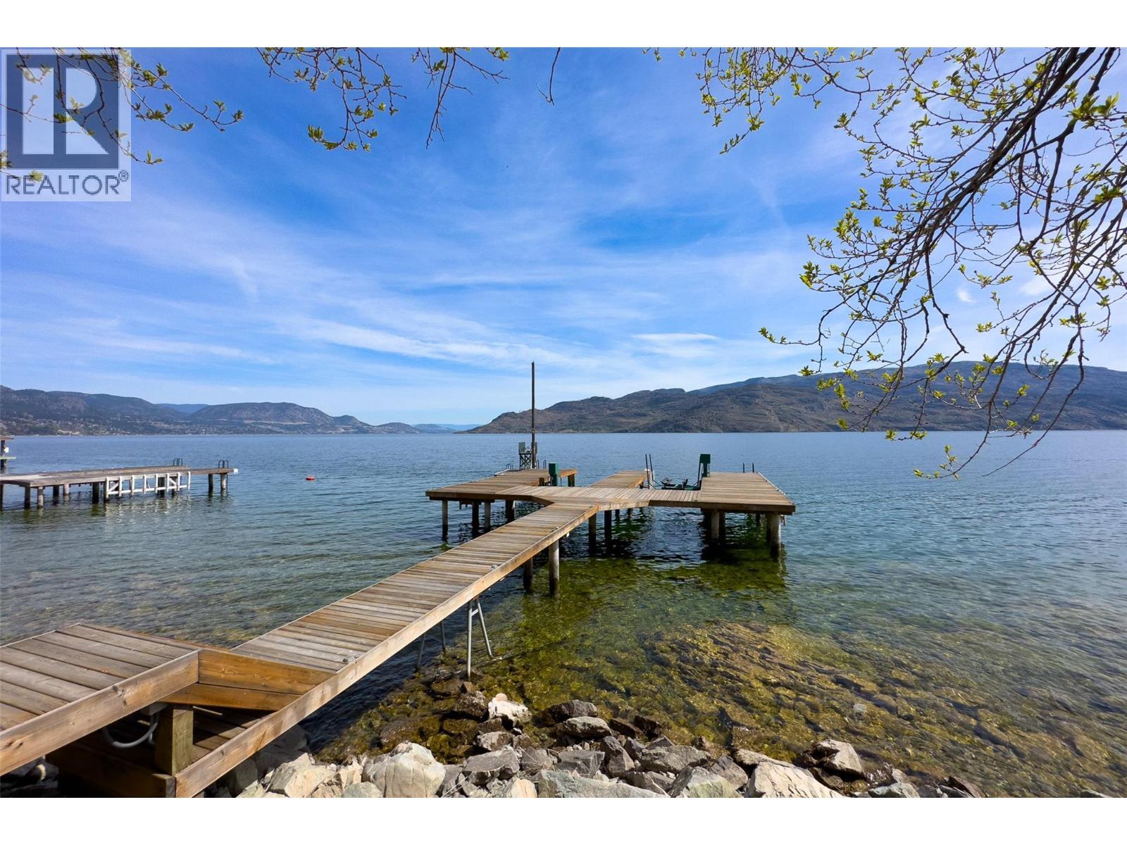 7172 Brent Road, Peachland, BC - Outdoor With Body Of Water With View